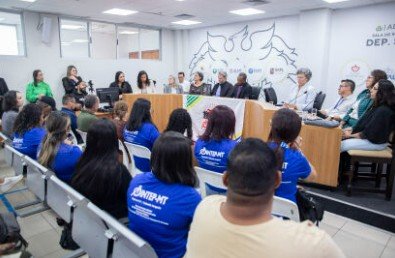 audiencia publica.jpg