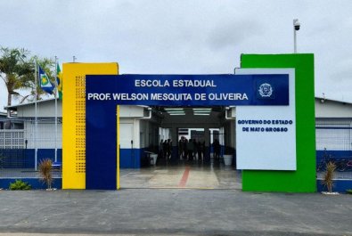 ENTREGA ESCOLA MT.jpg