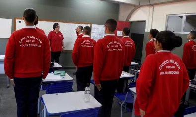 escola civico-militar.jpg