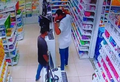 ASSALTO FARMACIA.jpg