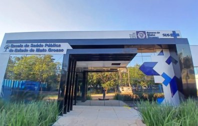 ESCOLA DE SAUDE MT.jpg