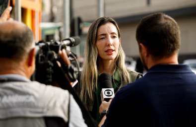 juliana palhares.jpg