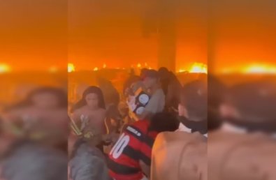 incendio-moradores-saqueiam.jpg