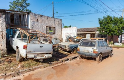 ferro velho cuiaba1.jpg