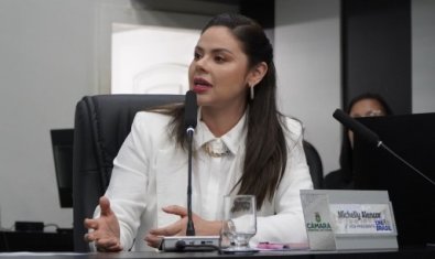 Michelly Alencar.jpg