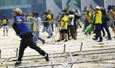 atos golpistas