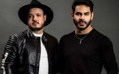 ISRAEL E RODOLFO