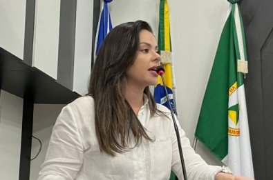 Michelly Alencar.jpg