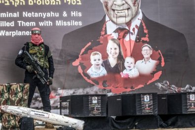 REFENS HAMAS.jpg