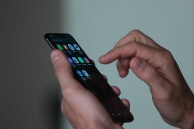 CELULAR.jpg