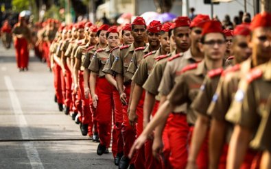 escolas militares.jpg