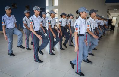 COLEGIO MILITAR.jpg
