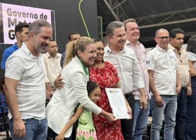 ENTRAGA TITULOS MORADORES.jpg