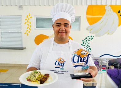FINAL SUPERCHEF - VICTOR HUGGO.jpg