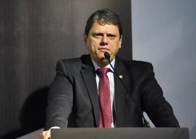 Governador de SP cancela reunio em MT