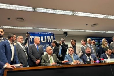 BANDEIRA-TRUMP.jpg