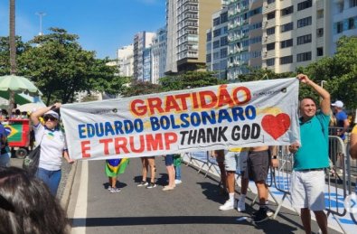 bolsonarentos-protesto (1).jpg