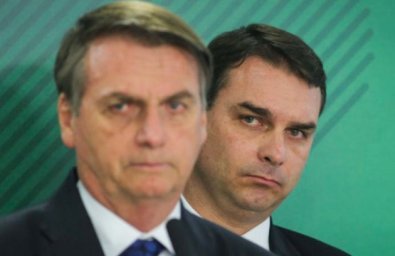 FLAVIO E BOLSONARO.jpg