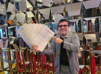 ZF-PREMIOS2.jpg