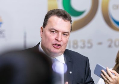 max russi.jpg