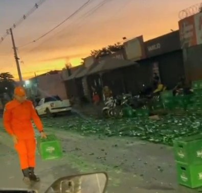 carga cerveja heiniken.jpg