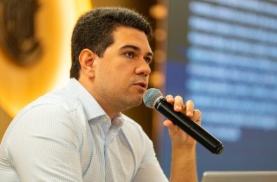 caio felipe -professor.jpg