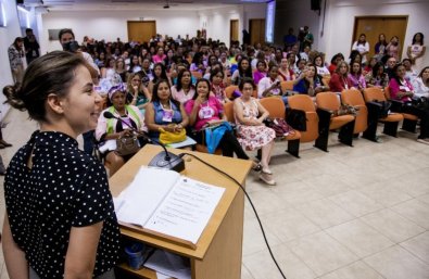 conferencia politica mulheres.jpg